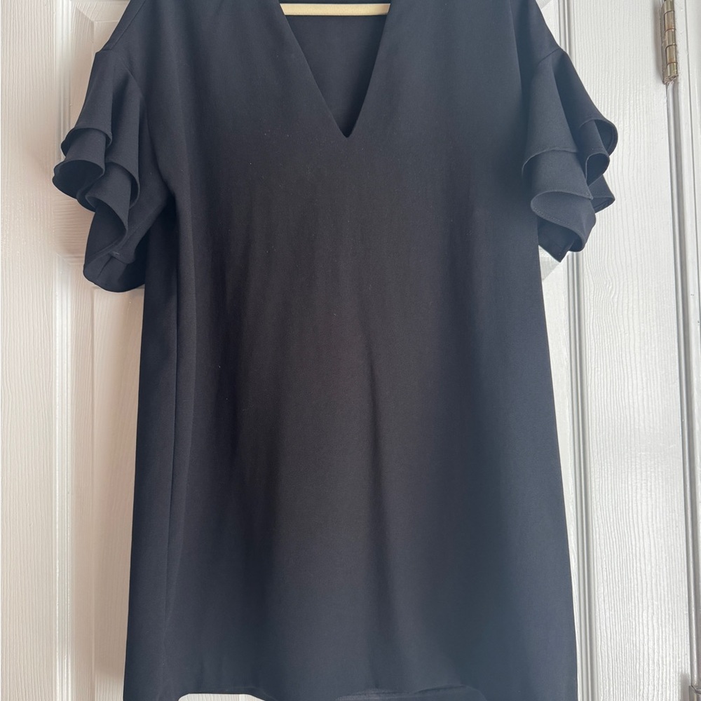 Zara Elegant Black Blouse with Layered Sleeves